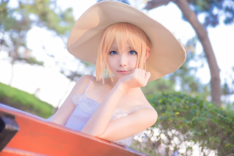 星之迟迟《乱藤四郎》主题写真：28张全套美图