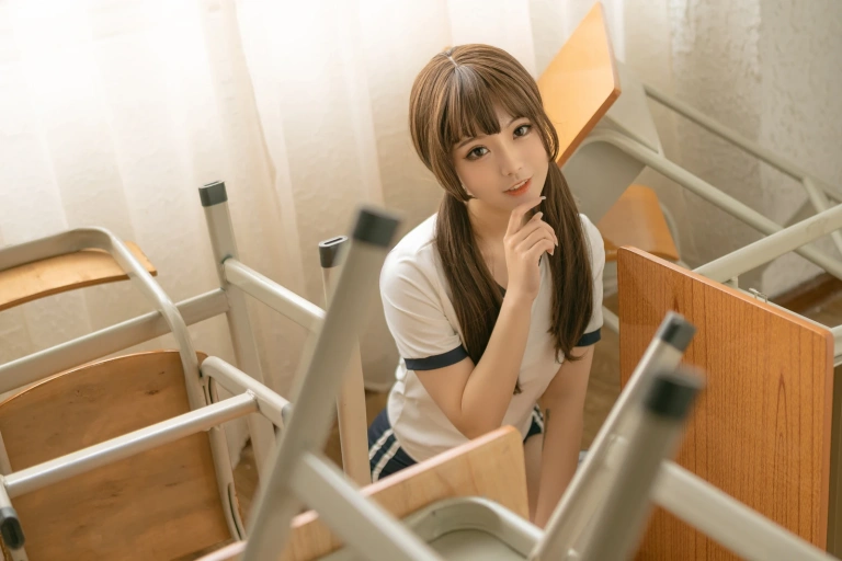 桃良阿宅《体操服》主题写真：31张全套美图