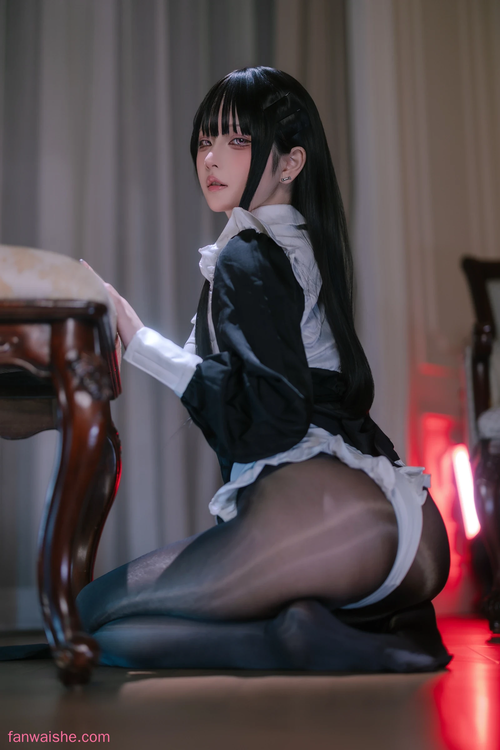 屿鱼 屿鱼 NO.051 - 黑丝修女