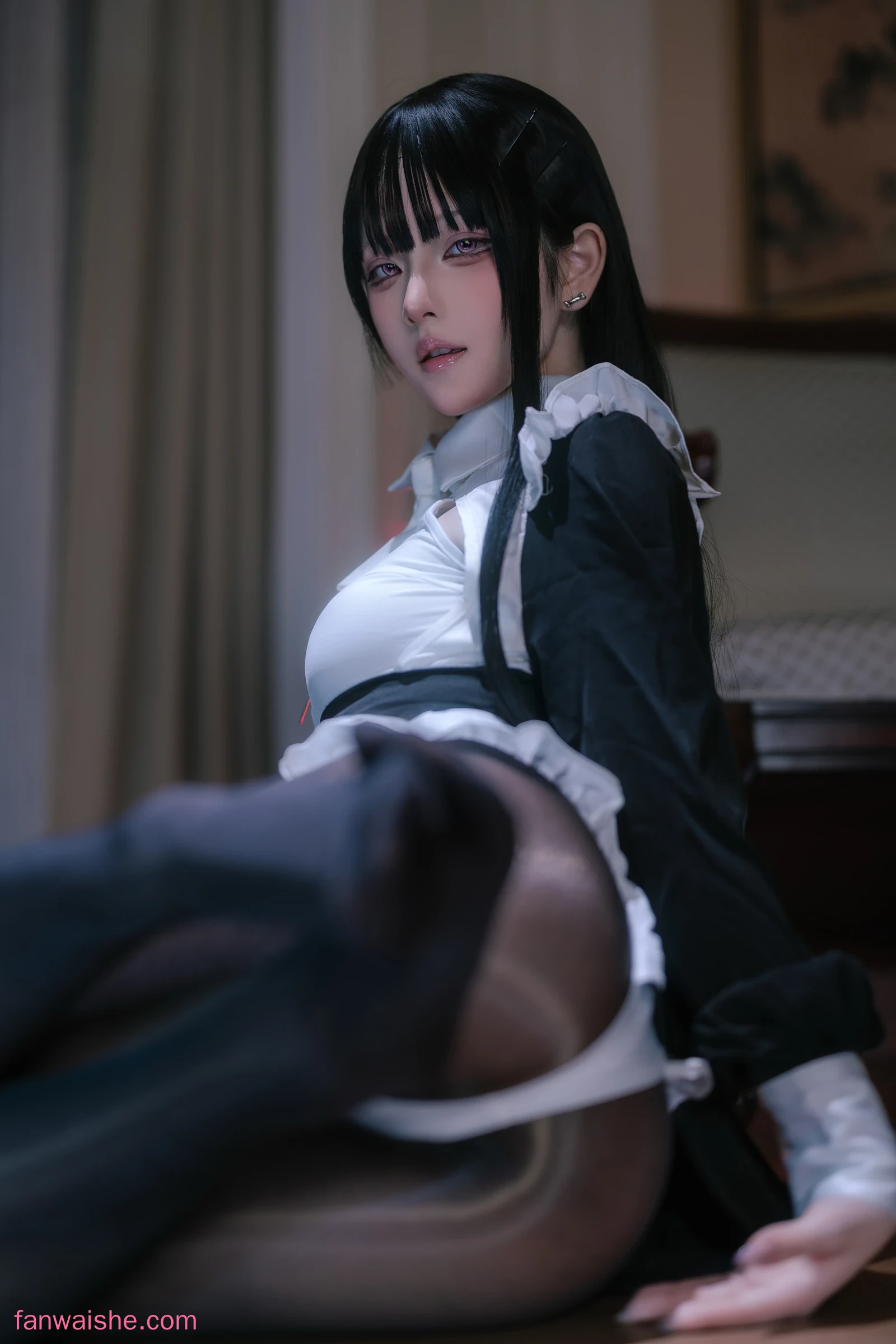 屿鱼 屿鱼 NO.051 - 黑丝修女
