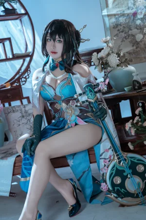 虎森森《崩坏·星穹铁道 阮梅》主题写真：50张全套美图