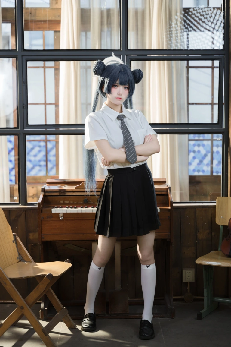 九柒喵《妃咲JK》主题写真：61张全套美图