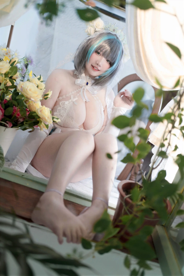 阿半今天很开心《碧蓝航线 柴郡誓约花嫁》主题写真：130张全套美图，含4个视频