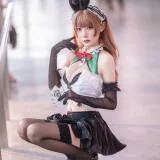 香草喵露露《碧蓝航线 莫妮卡》主题写真：18张全套美图