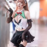 香草喵露露《碧蓝航线 莫妮卡》主题写真：18张全套美图