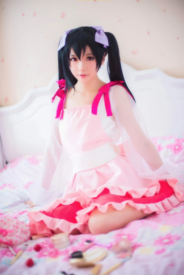 星之迟迟《矢泽妮可》主题写真：18张全套美图