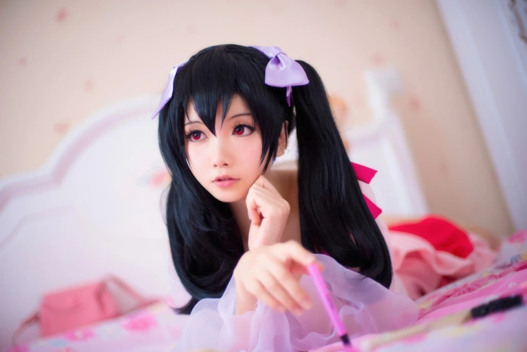 星之迟迟《矢泽妮可》主题写真：18张全套美图
