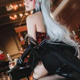 瓜希酱《欧根亲王沉醉于夜》主题写真：20张全套美图