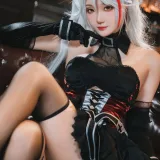 瓜希酱《欧根亲王沉醉于夜》主题写真：20张全套美图