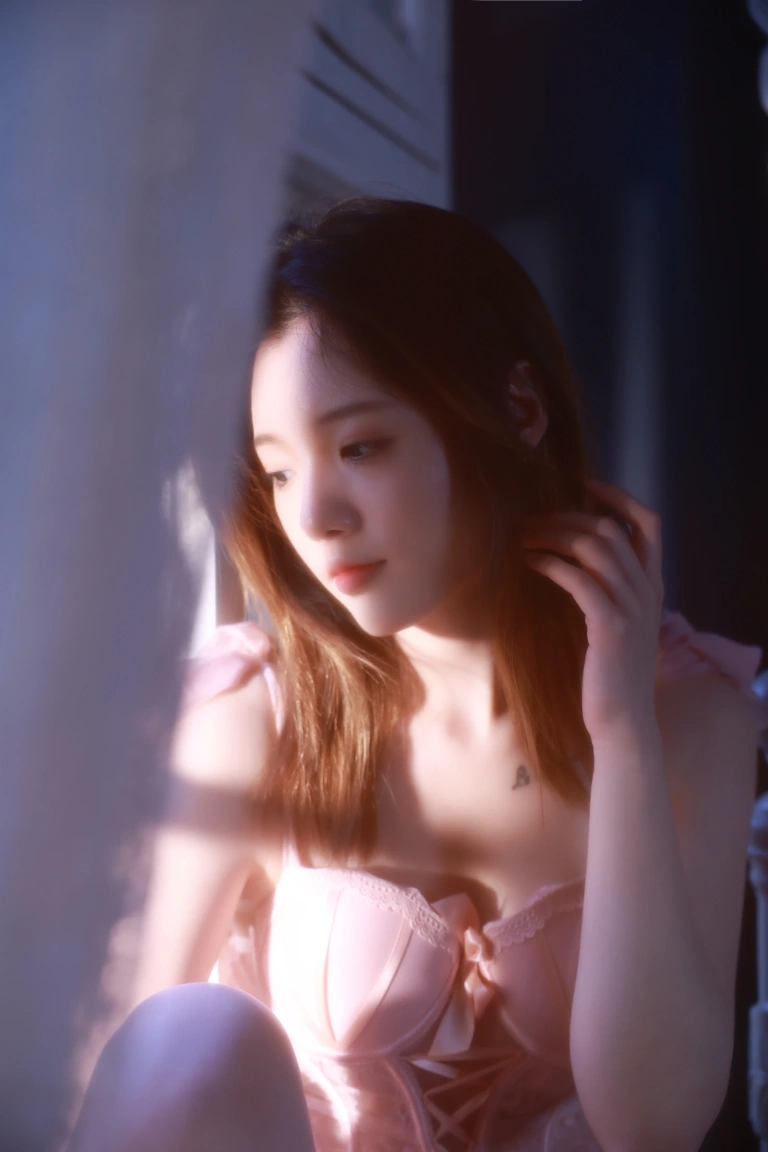 桃良阿宅《温柔乡》主题写真：22张全套美图
