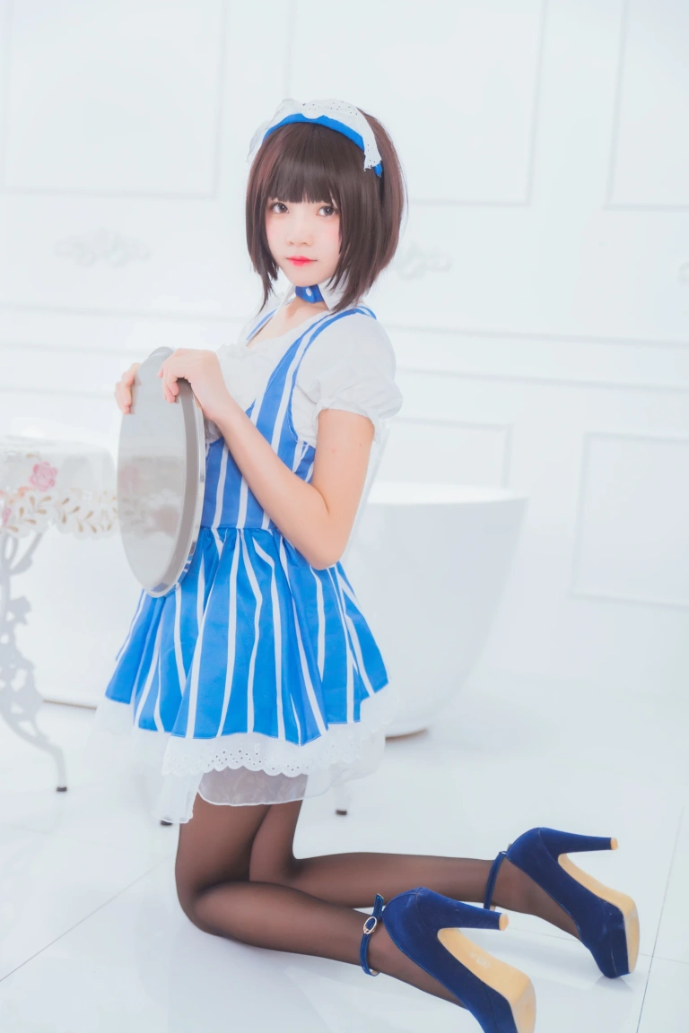桜桃喵《加藤惠 妹抖》主题写真：29张全套美图