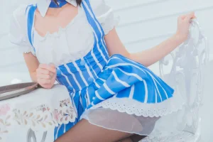桜桃喵《加藤惠 妹抖》主题写真：29张全套美图
