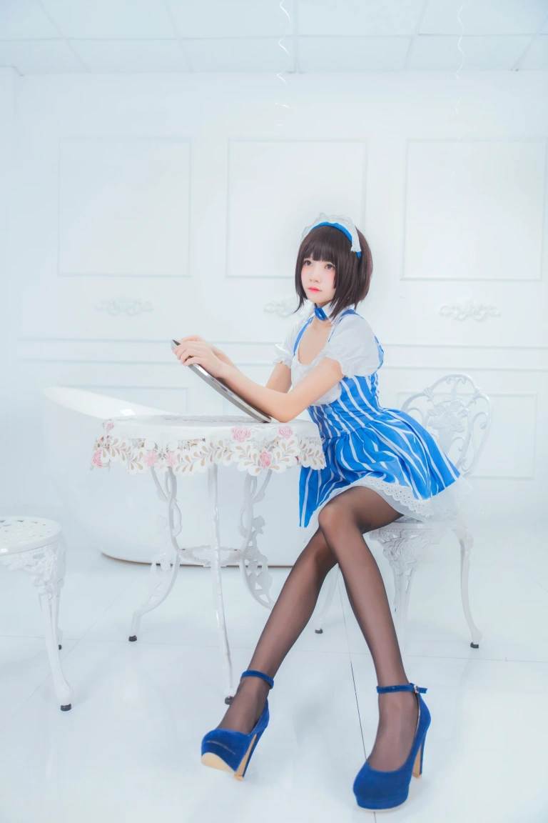 桜桃喵《加藤惠 妹抖》主题写真：29张全套美图
