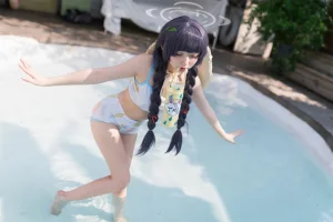 花铃《碧蓝档案 美游泳装》主题写真：41张全套美图