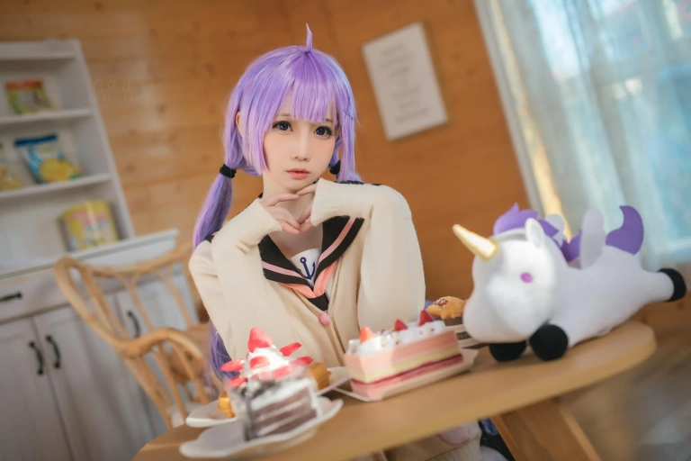 焖焖碳《独角兽JK制服》主题写真：21张全套美图