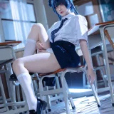 屿鱼《蔚蓝档案 妃咲JK》主题写真：61张全套美图