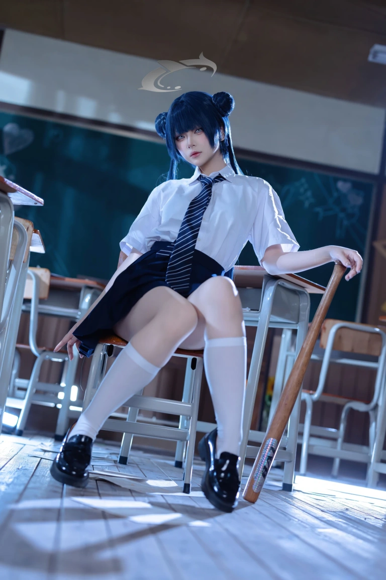 屿鱼《蔚蓝档案 妃咲JK》主题写真：61张全套美图