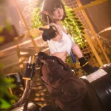 阿包也是兔娘《2022.06月舰长图包 明日方舟 森蚺》主题写真：33张全套美图