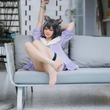 焖焖碳《公主连结 凯露泳装》主题写真：20张全套美图