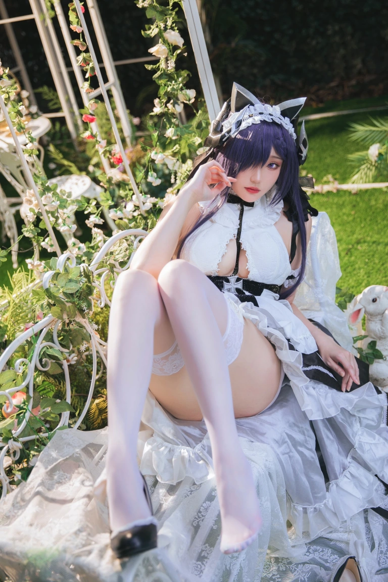 瓜希酱《奥古斯特女仆》主题写真：24张全套美图
