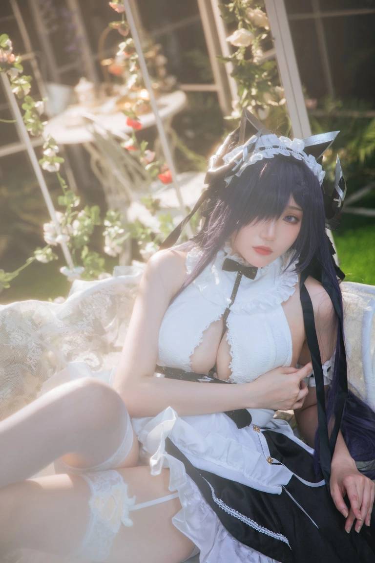 瓜希酱《奥古斯特女仆》主题写真：24张全套美图