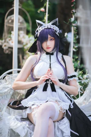 瓜希酱《奥古斯特女仆》主题写真：24张全套美图