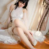 星之迟迟《爱宕婚纱》主题写真：25张全套美图
