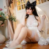 星之迟迟《爱宕婚纱》主题写真：25张全套美图