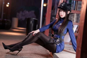香草喵露露《十一月舰长 女警》主题写真：40张全套美图，含1个视频