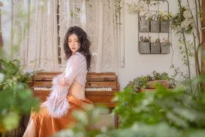 桃良阿宅《小院》主题写真：55张全套美图