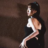木棉棉《室外短裙》主题写真：58张全套美图