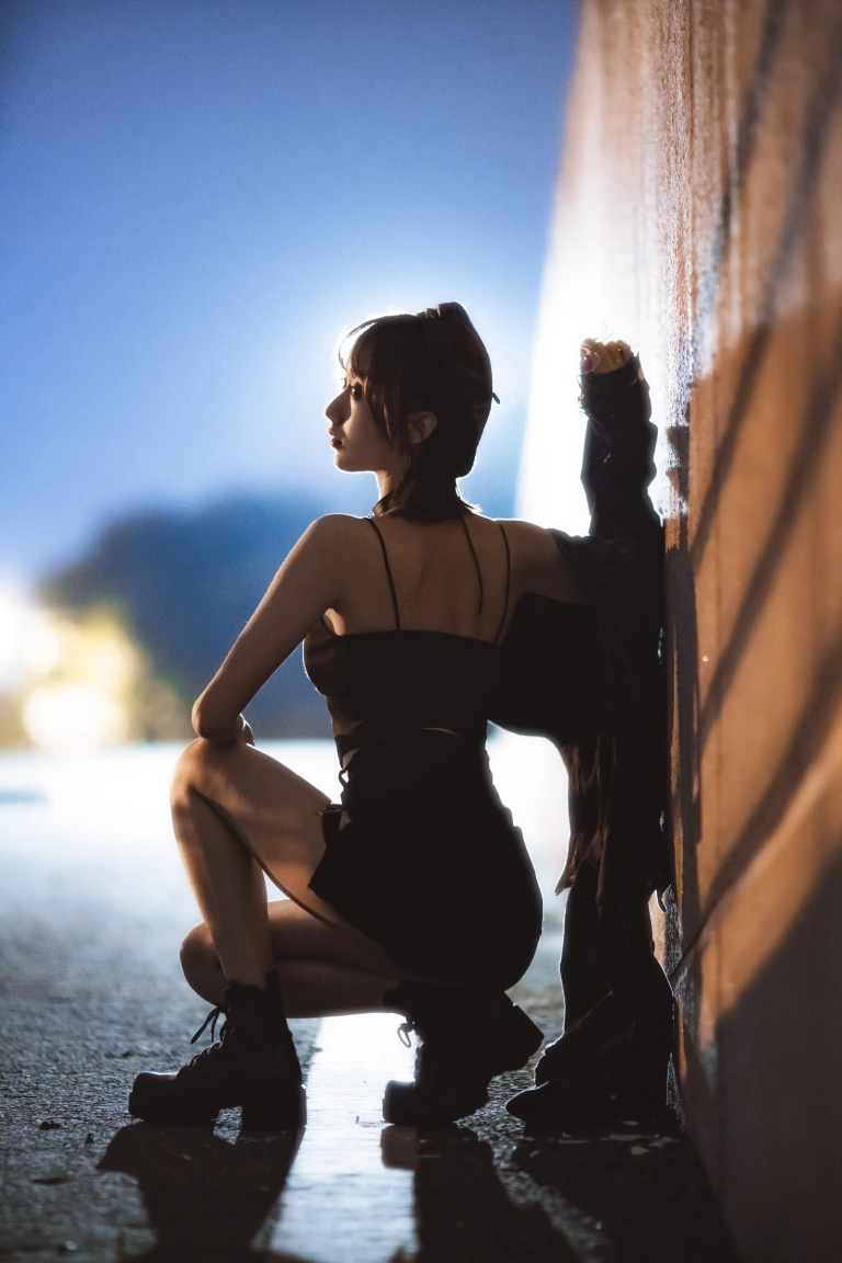 木棉棉《室外短裙》主题写真：58张全套美图