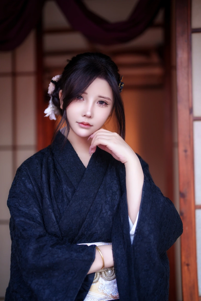 抱走莫子《未亡人太太》主题写真：65张全套美图，含13个视频