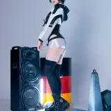 屿鱼《手办动作参考》主题写真：76张全套美图