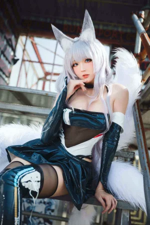 瓜希酱《信浓 轰鸣的银轮》主题写真：16张全套美图