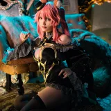 星之迟迟《阴阳师 玉藻前》主题写真：21张全套美图