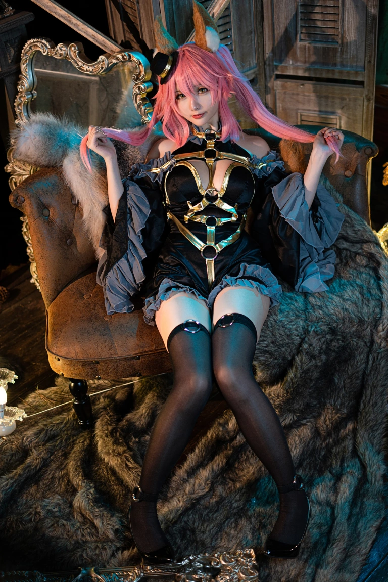 星之迟迟《阴阳师 玉藻前》主题写真：21张全套美图