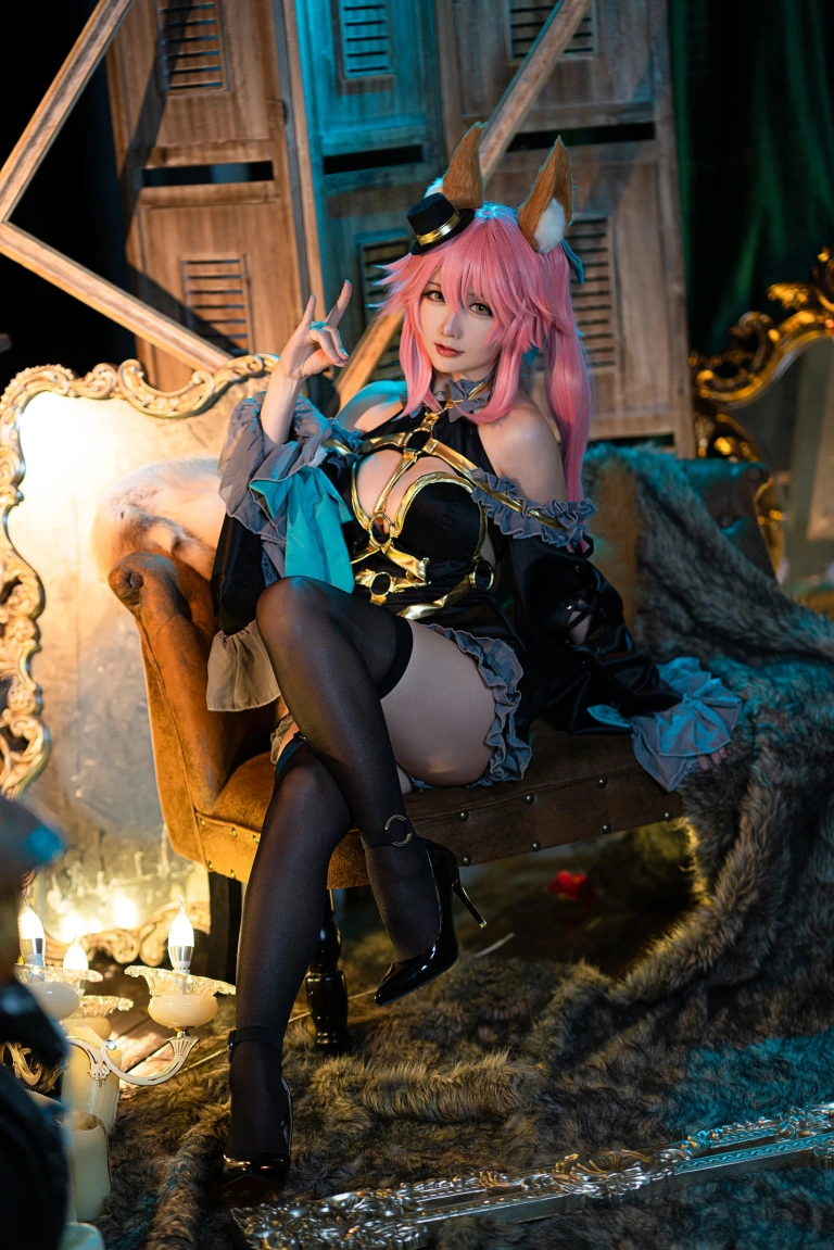 星之迟迟《阴阳师 玉藻前》主题写真：21张全套美图