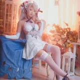 面饼仙儿《欧根花嫁》主题写真：22张全套美图