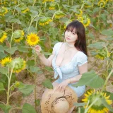皮皮奶《彼女向日葵》主题写真：35张全套美图