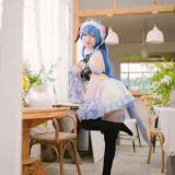 花铃《甘雨女仆》主题写真：41张全套美图