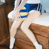 焖焖碳《体操服》主题写真：30张全套美图