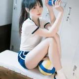 焖焖碳《体操服》主题写真：30张全套美图