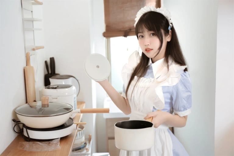 不呆猫《厨房小女仆》主题写真：35张全套美图