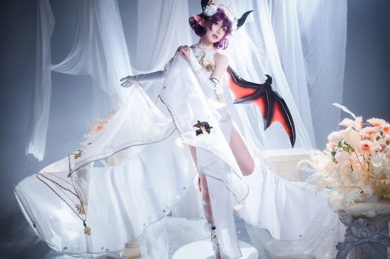 阿包也是兔娘《碧蓝幻想 古蕾娅 龙娘》主题写真：35张全套美图