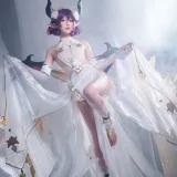 阿包也是兔娘《碧蓝幻想 古蕾娅 龙娘》主题写真：35张全套美图