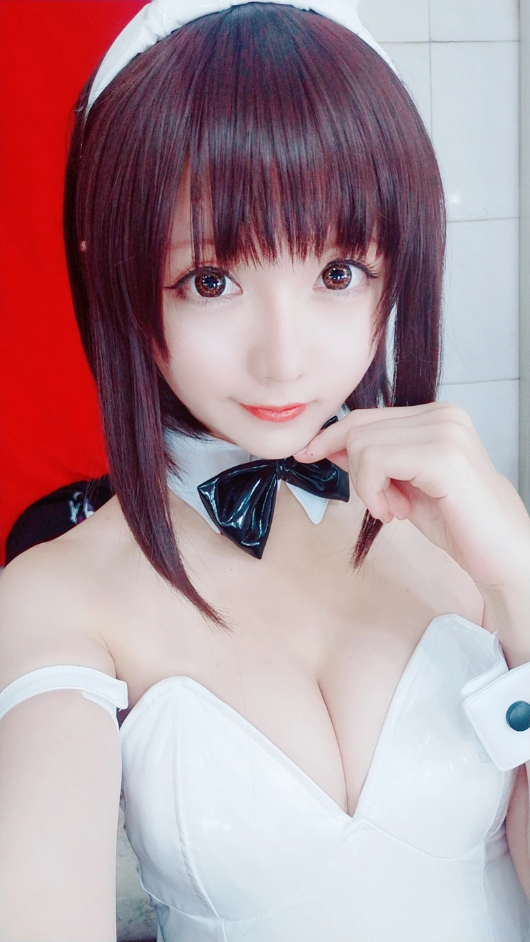 星之迟迟《加藤惠 兔女郎》主题写真：46张全套美图，含1个视频