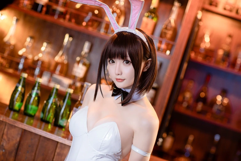 星之迟迟《加藤惠 兔女郎》主题写真：46张全套美图，含1个视频