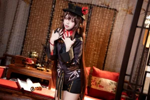 虎森森《原神 胡桃》主题写真：51张全套美图