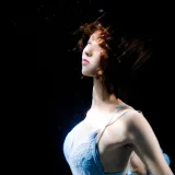 木棉棉《清澈水下》主题写真：59张全套美图